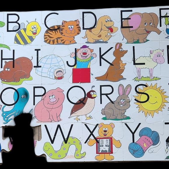 #T6 Frank Schaffer Alphabet Floor Puzzle For ages 3-7 - Picture 2 of 2